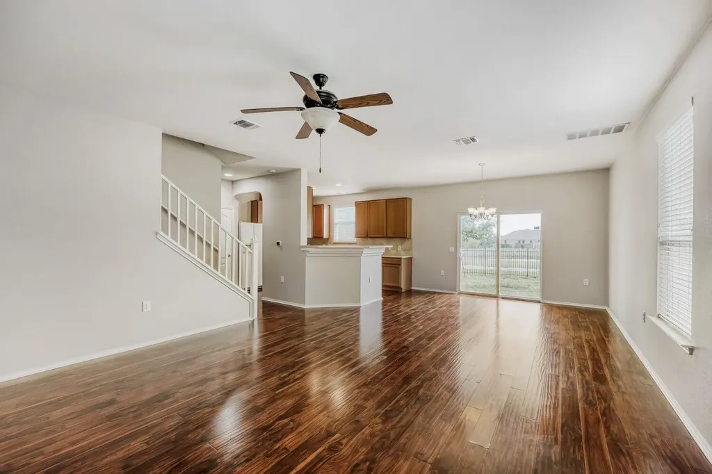 11209 Drumellan Street Austin TX 78754