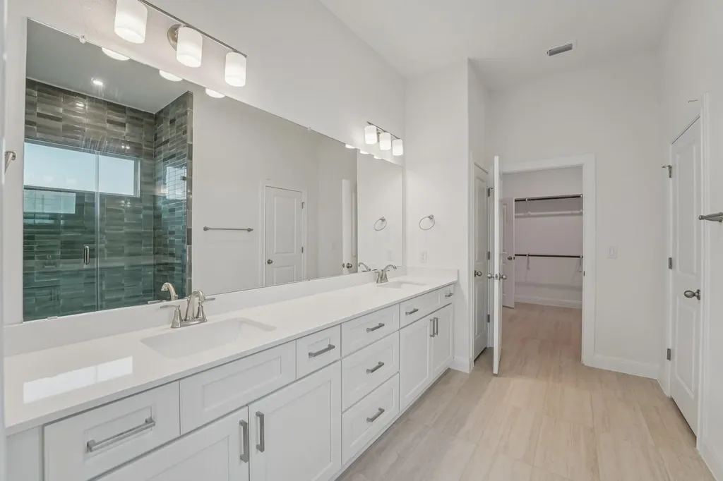 243 Tenny Lane Kyle TX 78640