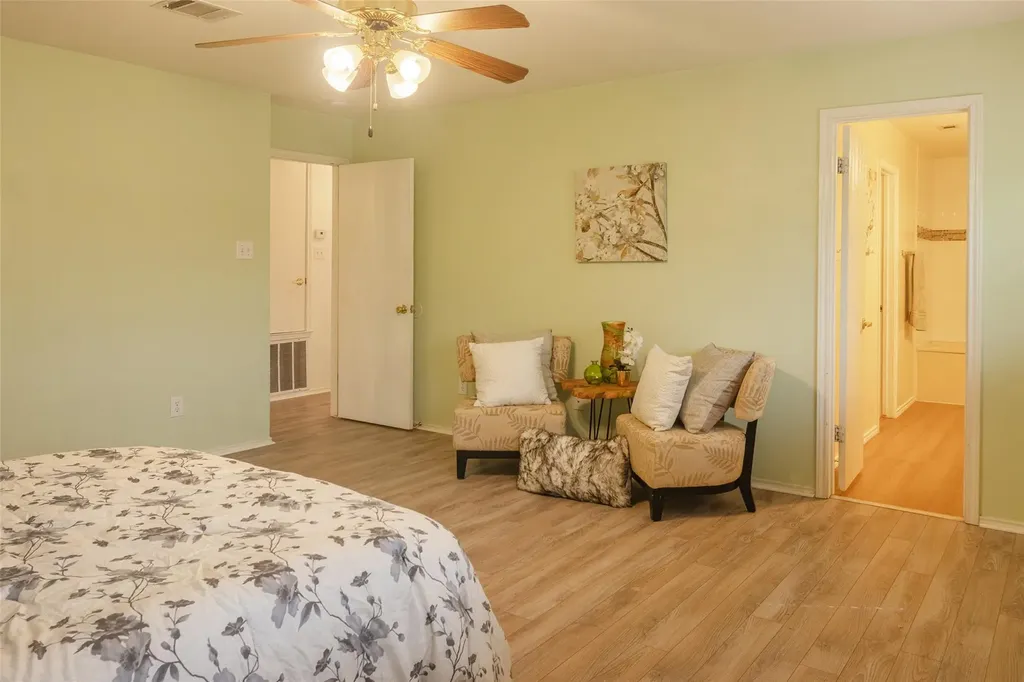 7504 Redrick Drive Austin TX 78747