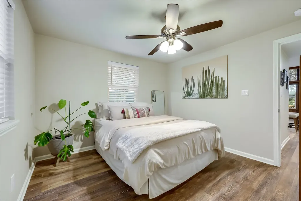 18418 Lakeland Drive Lago Vista TX 78645