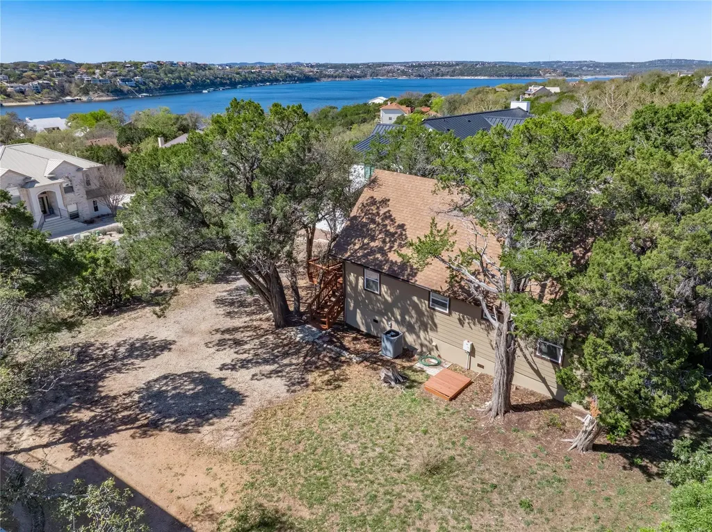 18418 Lakeland Drive Lago Vista TX 78645