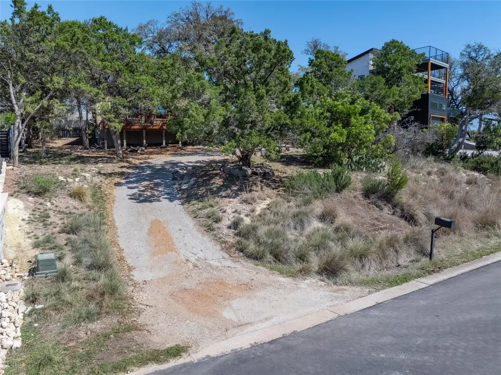 18418 Lakeland Drive Lago Vista TX 78645