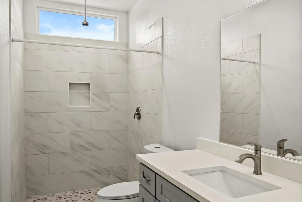 20714 Northland Drive Lago Vista TX 78645