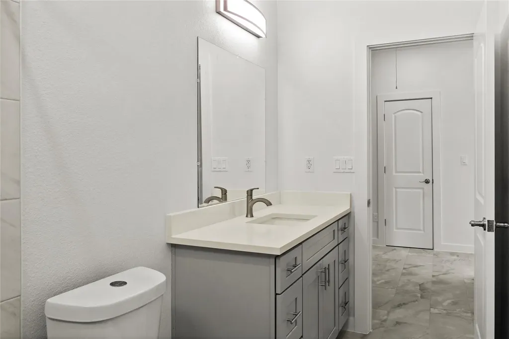 20714 Northland Drive Lago Vista TX 78645