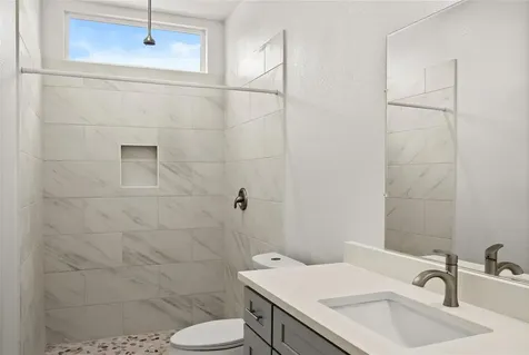 20714 Northland Drive Lago Vista TX 78645