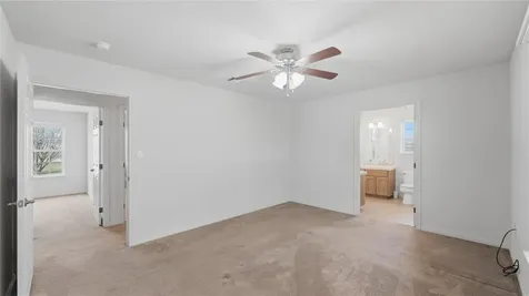 369 Young School House Road Smithville TX 78957