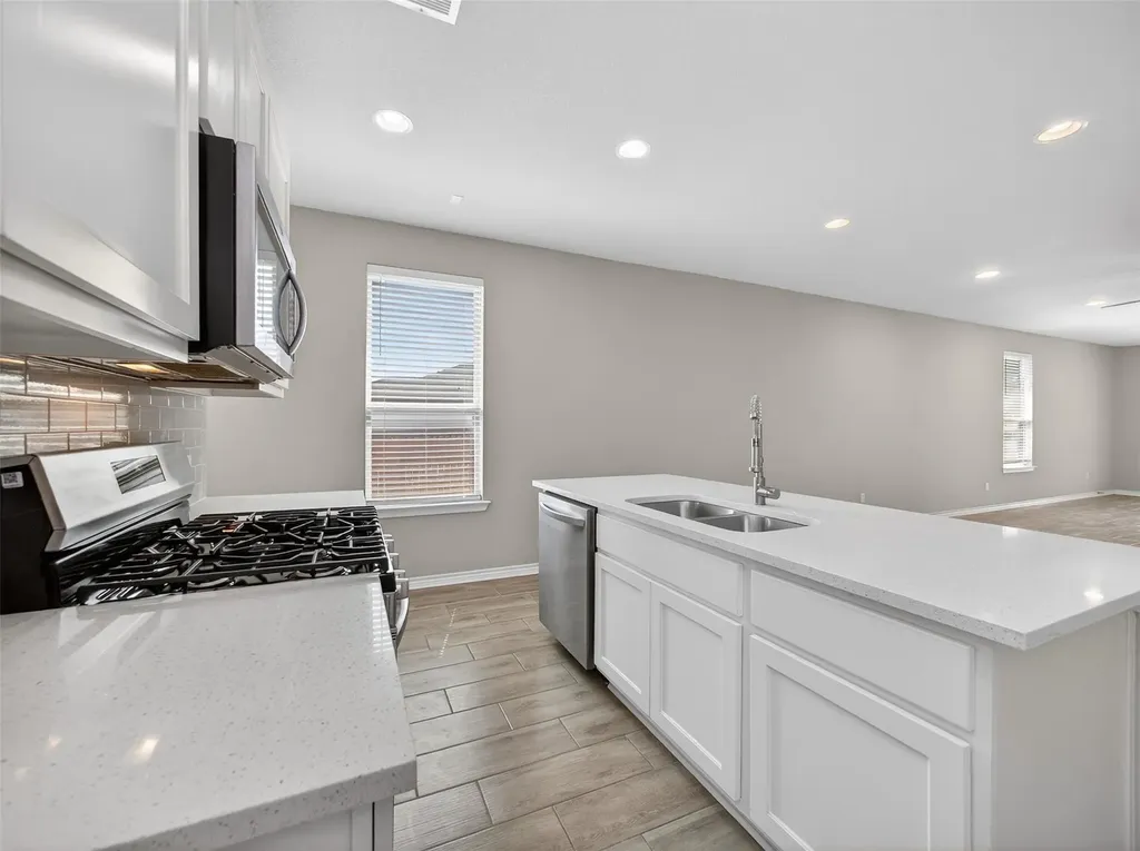 521 Rearing Mare Pass Georgetown TX 78626