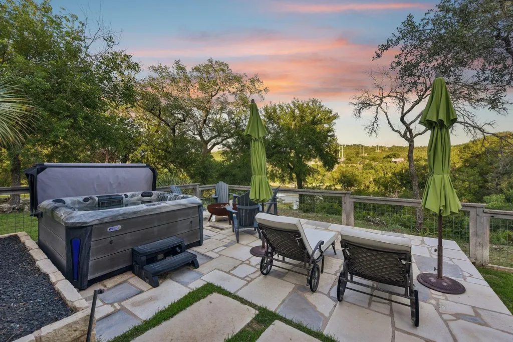 2203 Improver Road Spicewood TX 78669