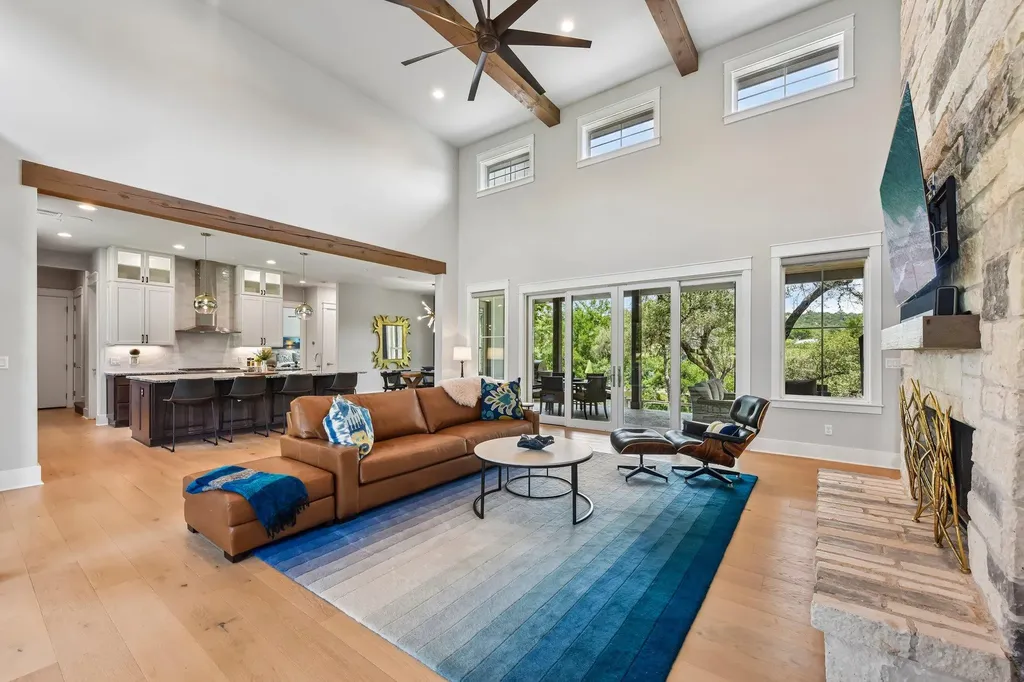 2203 Improver Road Spicewood TX 78669