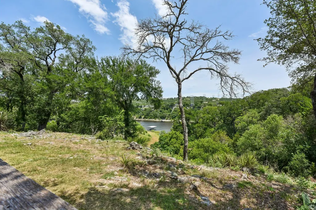 2203 Improver Road Spicewood TX 78669