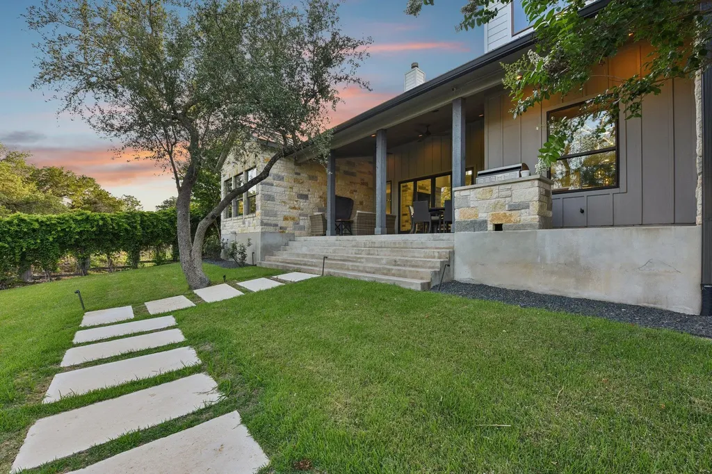 2203 Improver Road Spicewood TX 78669