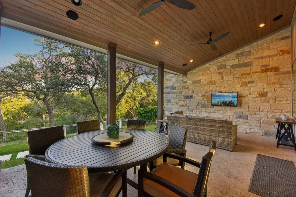2203 Improver Road Spicewood TX 78669