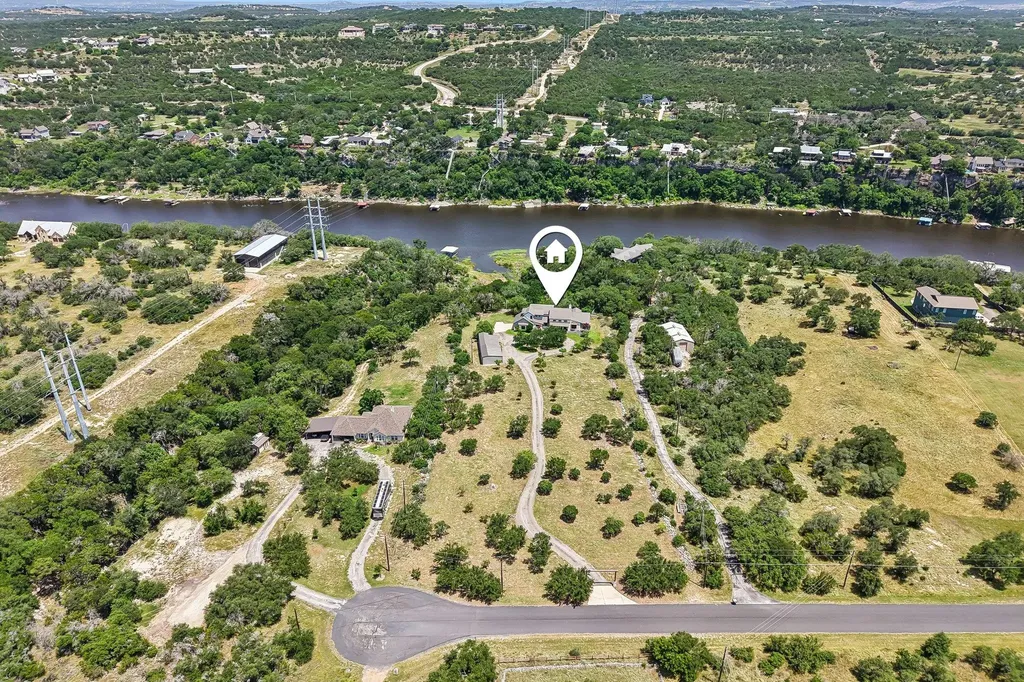 2203 Improver Road Spicewood TX 78669