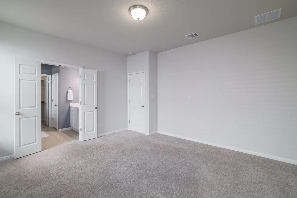 153 Brady Creek Way Leander TX 78641