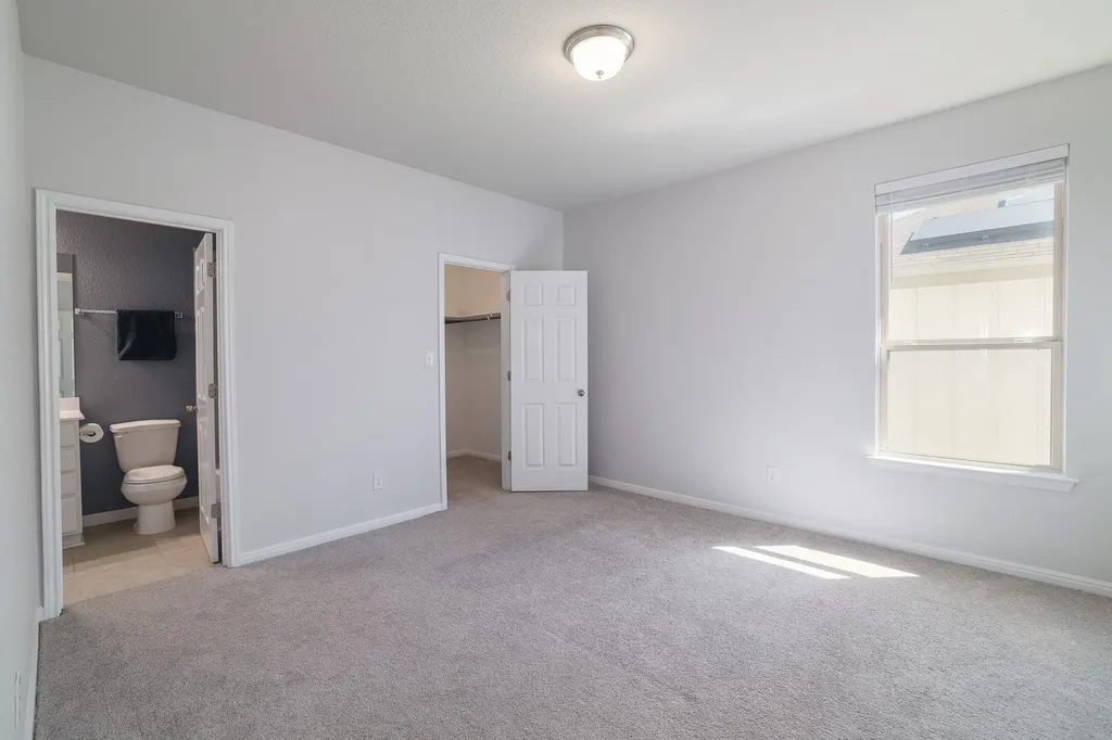 153 Brady Creek Way Leander TX 78641