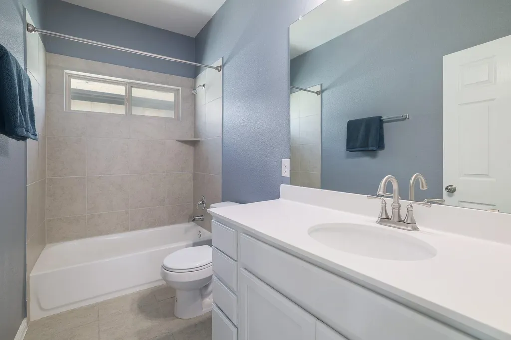 153 Brady Creek Way Leander TX 78641