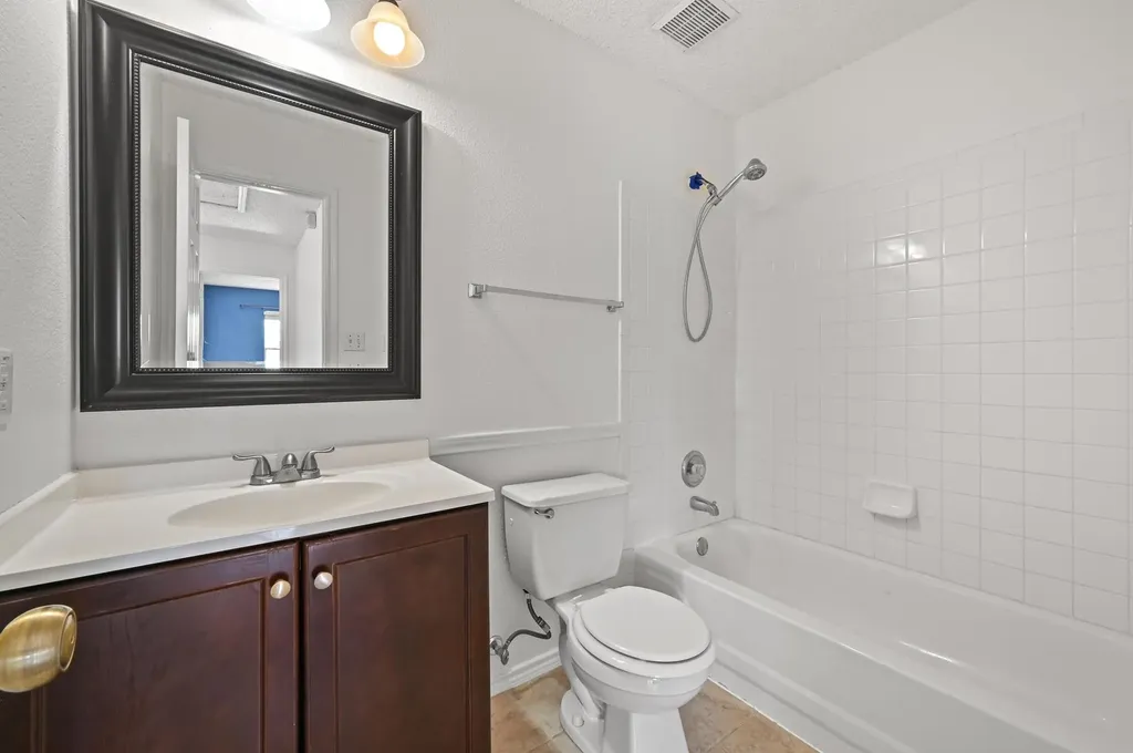 141 Wild Buffalo Drive Kyle TX 78640