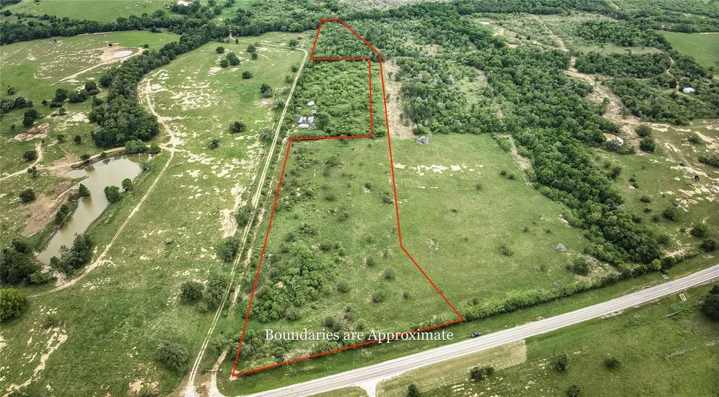 9296 Fm 713 Dale TX 78616