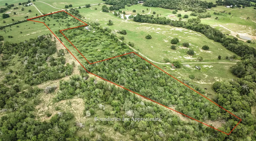9296 Fm 713 Dale TX 78616