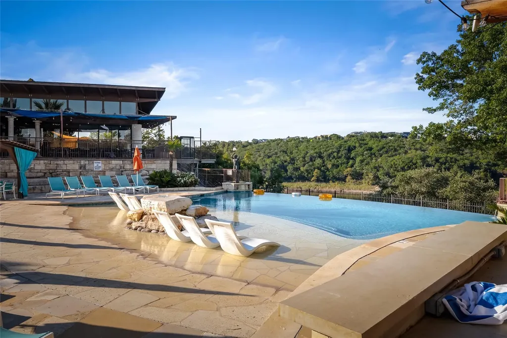 104 Marina View Way Austin TX 78734