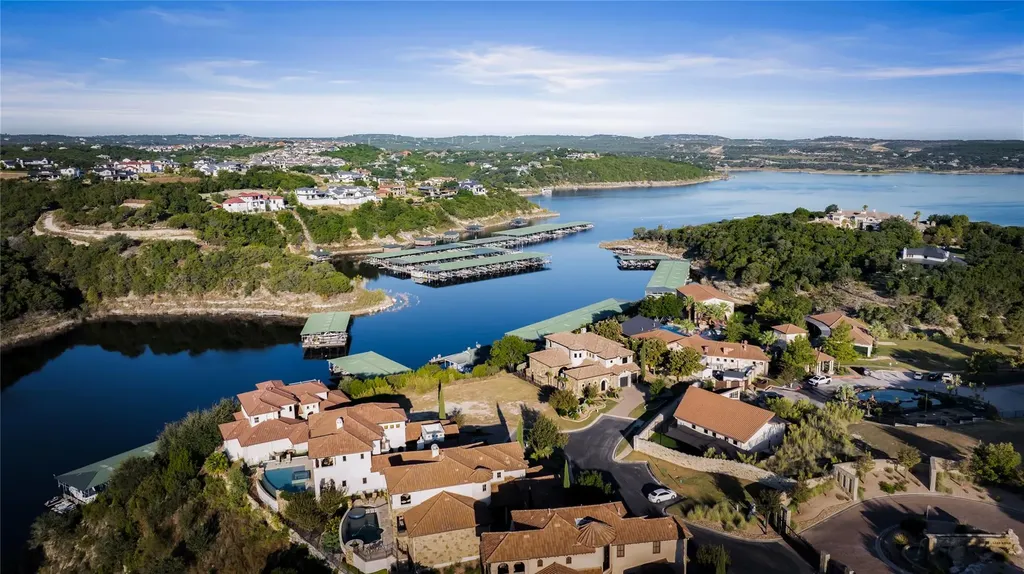 104 Marina View Way Austin TX 78734