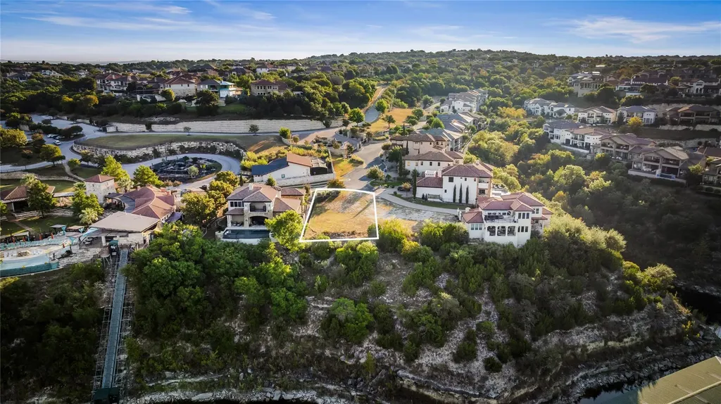 104 Marina View Way Austin TX 78734
