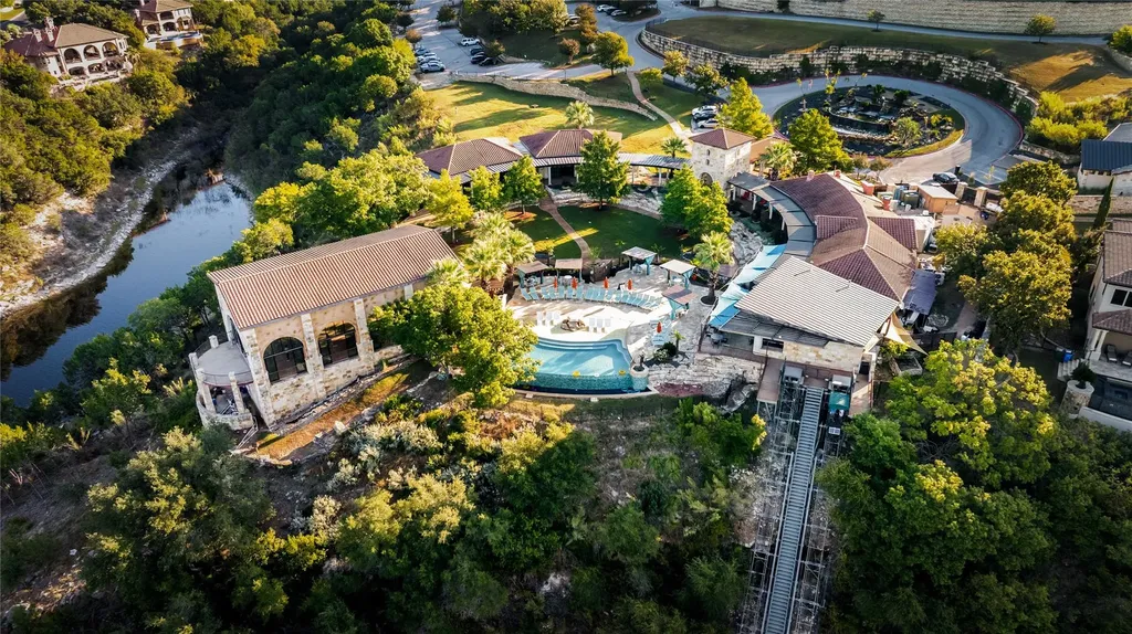 104 Marina View Way Austin TX 78734