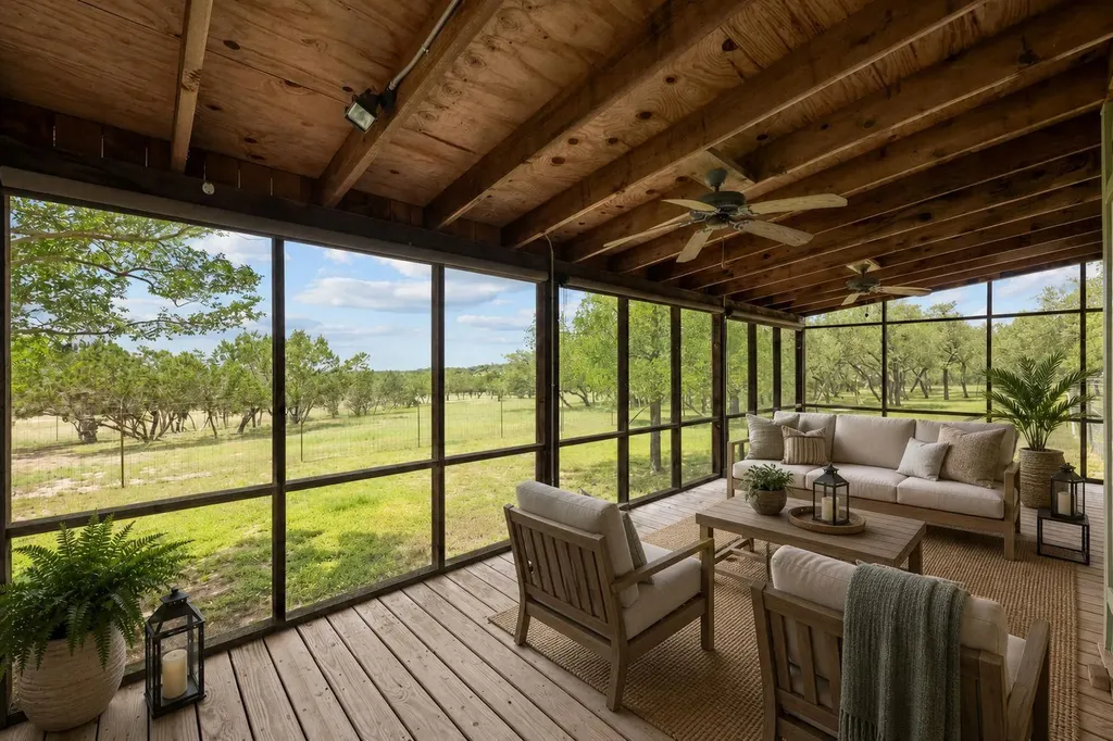 101 Pioneer Trail Dripping Springs TX 78620