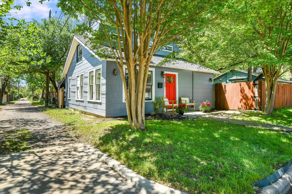 1105 W 43rd Street Austin TX 78756