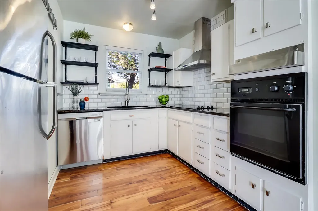 1105 W 43rd Street Austin TX 78756