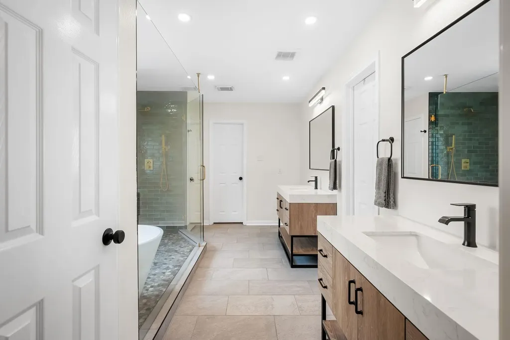 3401 Zebecca Creek Drive Austin TX 78732