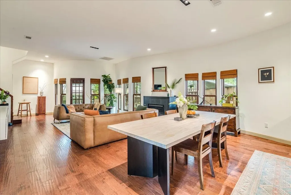3012 S 4th Street Austin TX 78704