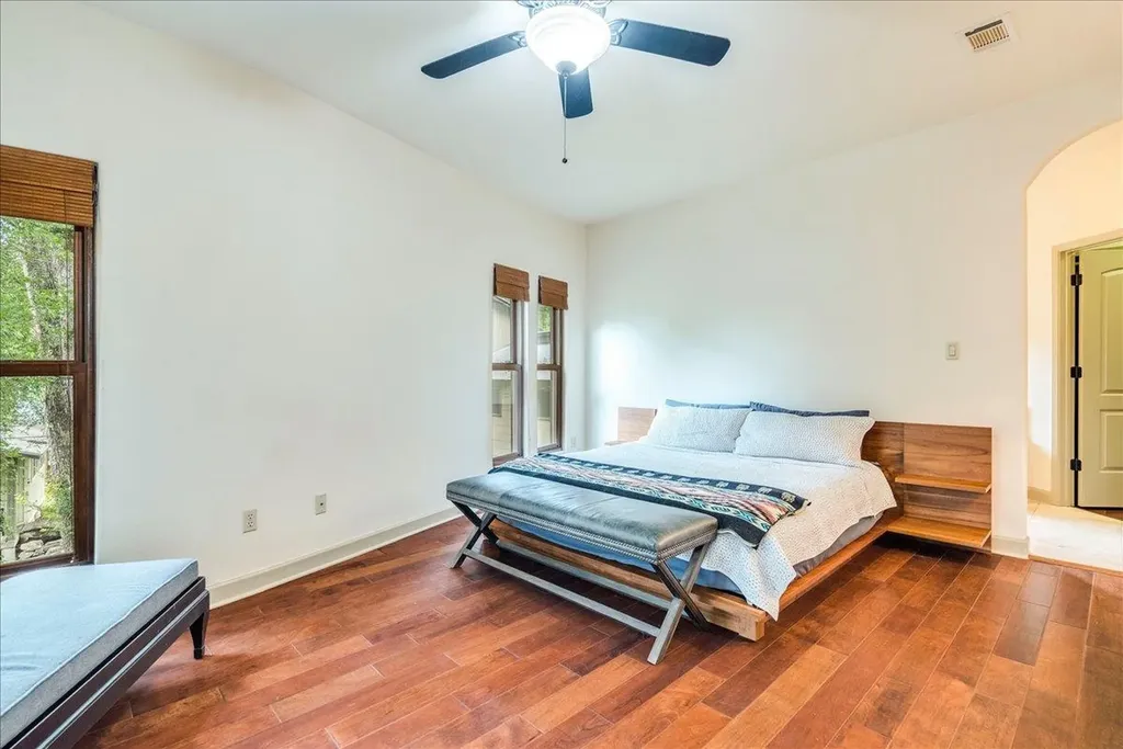 3012 S 4th Street Austin TX 78704