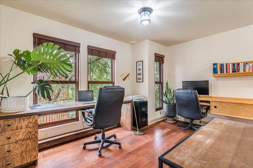 3012 S 4th Street Austin TX 78704