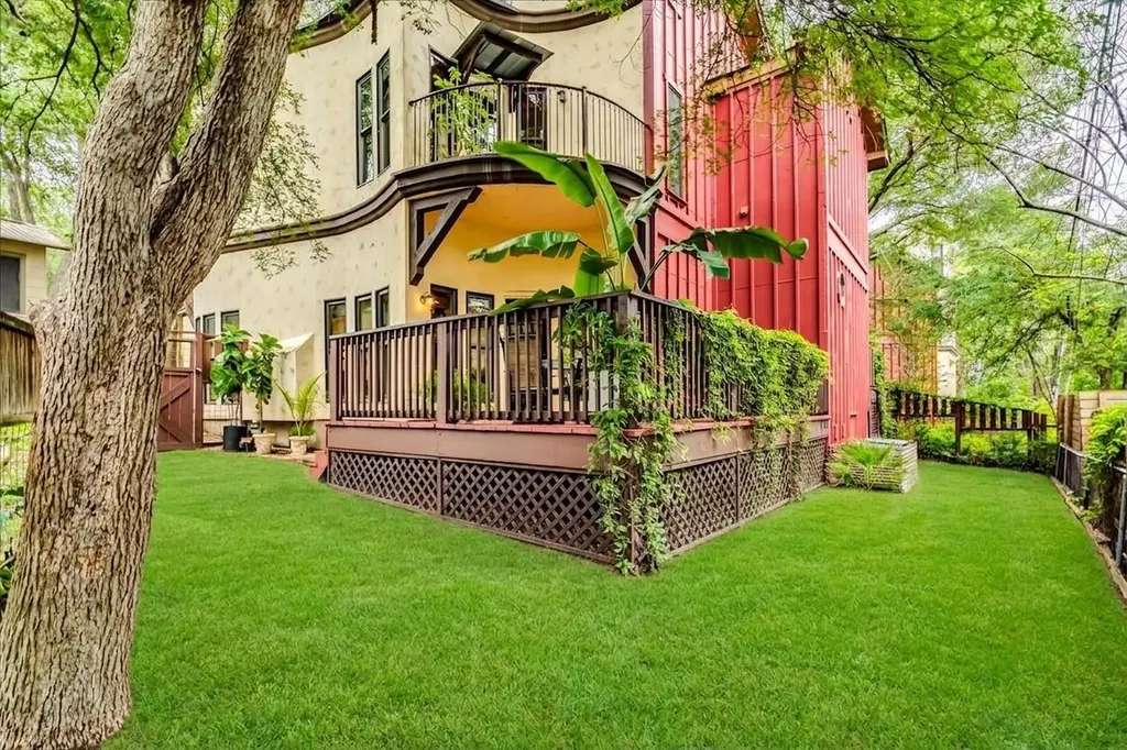 3012 S 4th Street Austin TX 78704