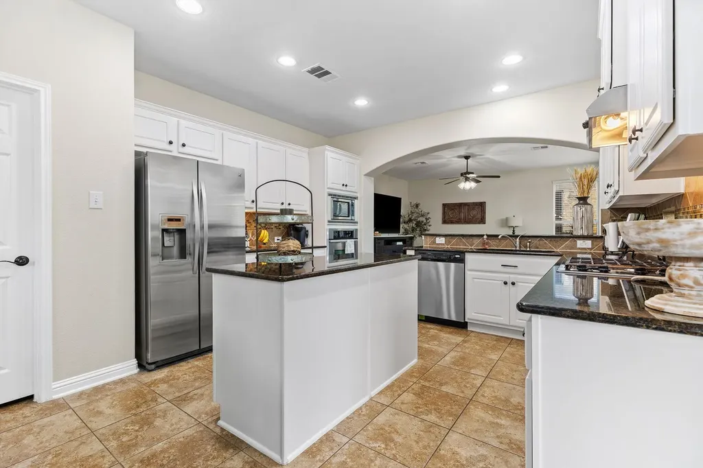 3588 Rosalina Loop Round Rock TX 78665