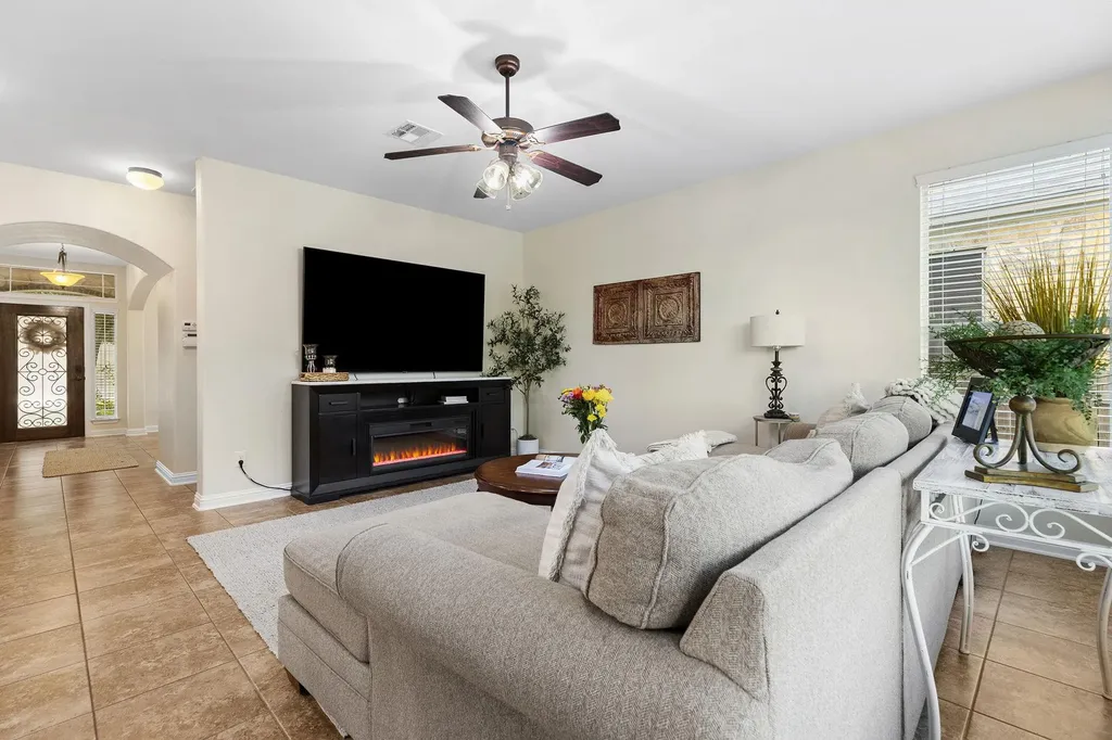 3588 Rosalina Loop Round Rock TX 78665