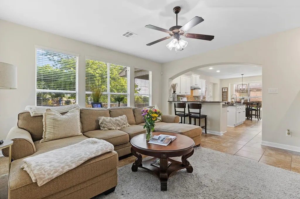 3588 Rosalina Loop Round Rock TX 78665