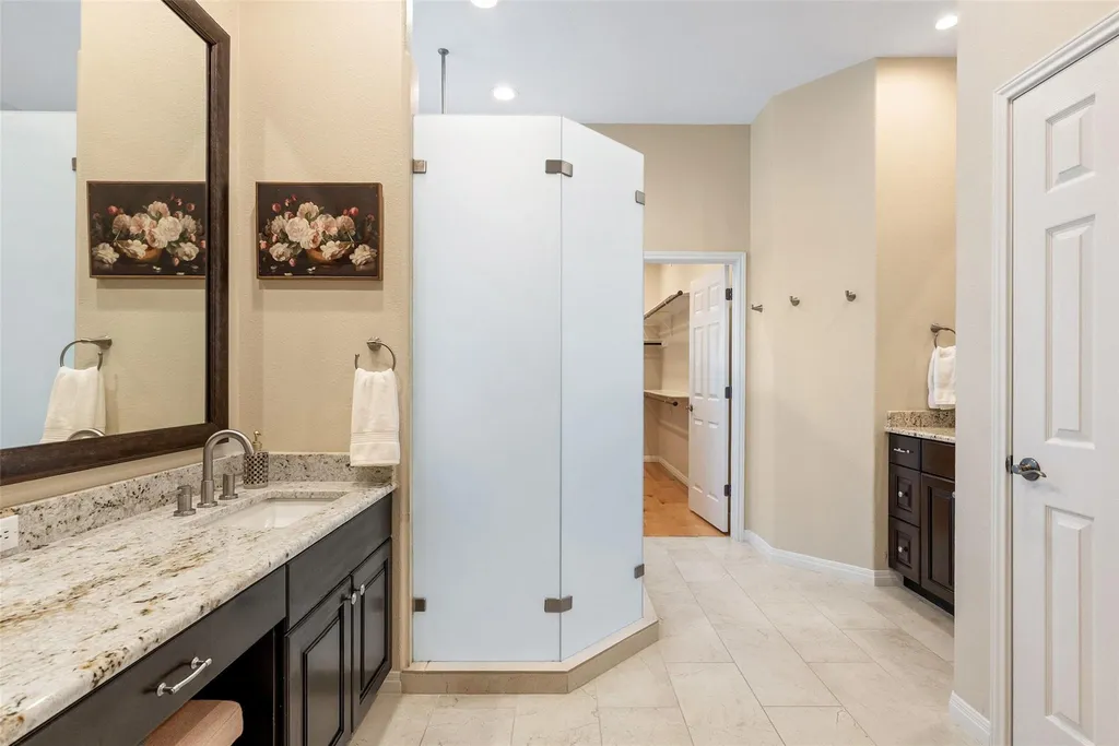 8215 Dark Ridge Cove Austin TX 78737
