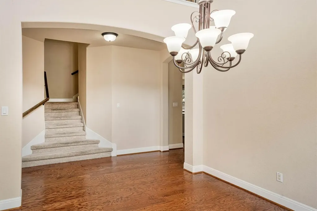 5809 Viejo Drive Austin TX 78738