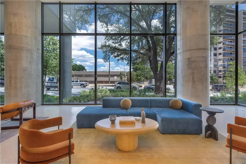 44 East Avenue Austin TX 78701