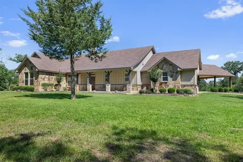 1306 22 Hills Road Gause TX 77857