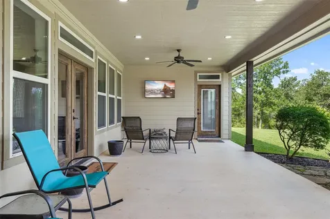 1306 22 Hills Road Gause TX 77857