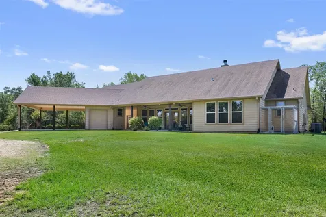 1306 22 Hills Road Gause TX 77857