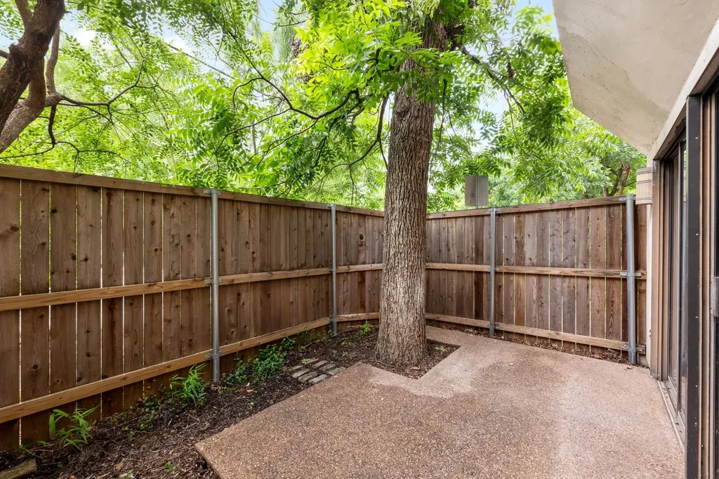 409 E 38th Street Austin TX 78705