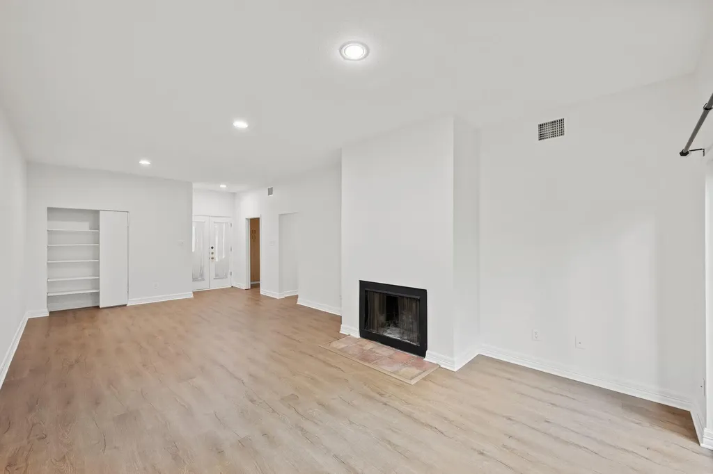 409 E 38th Street Austin TX 78705