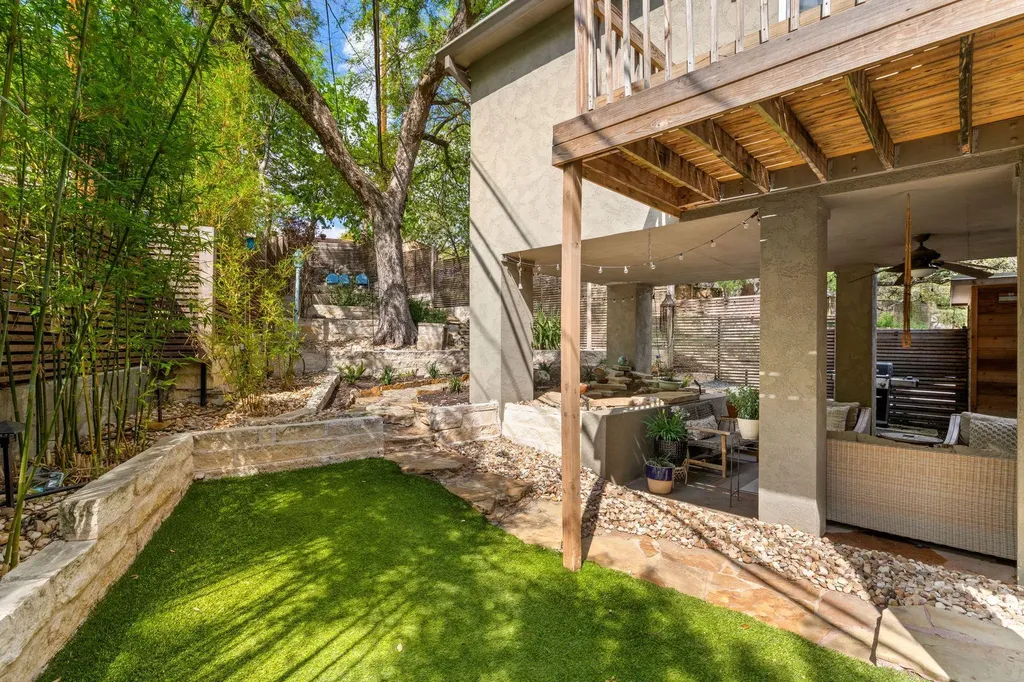 1006 Avondale Road Austin TX 78704