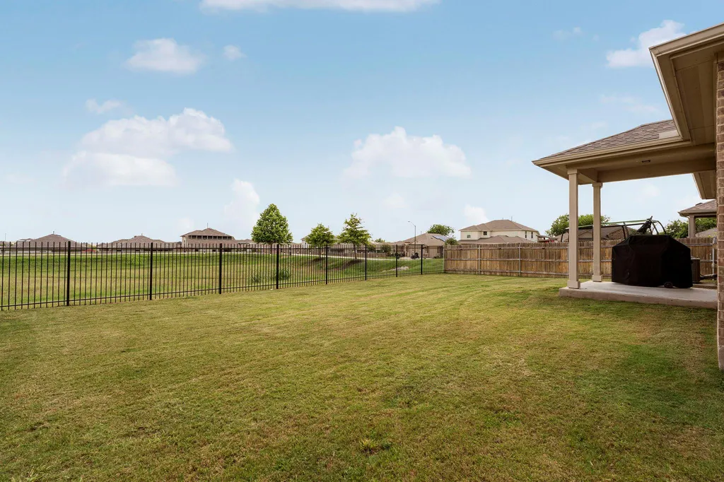 185 Struss Drive Georgetown TX 78626