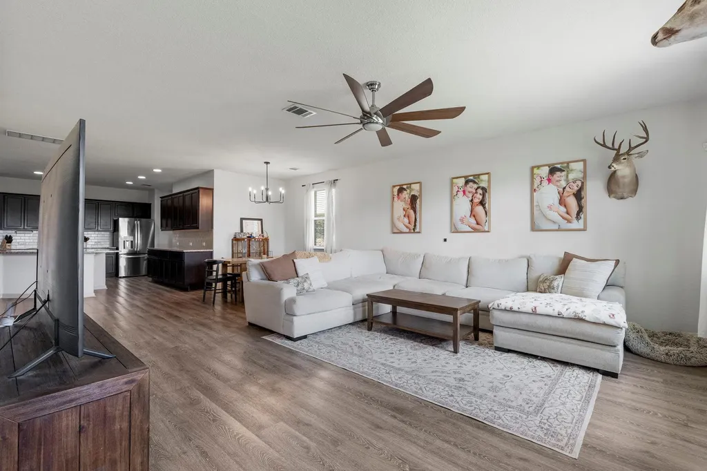 185 Struss Drive Georgetown TX 78626