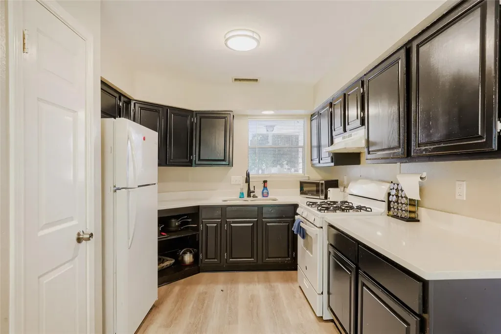 16402 Parkway Drive Pflugerville TX 78660